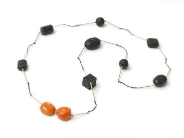 Kette, lang mit Steinen, orange
