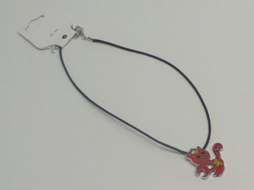Kette mit Anhänger Katze, verschiedene Farben