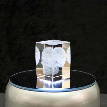 Kristallglas Figur - Totenkopf
 - 3D Laser Glas Skulptur | Klein, Mittel, Groß | Deko & Geschenkidee