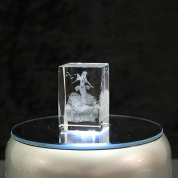 3D-Glas-Cube-Meerjungfrau, versch. Größen