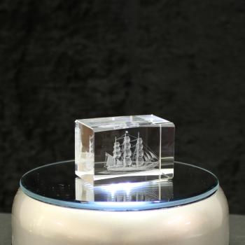 3D-Glas-Cube-Segelschiff, versch. Größen