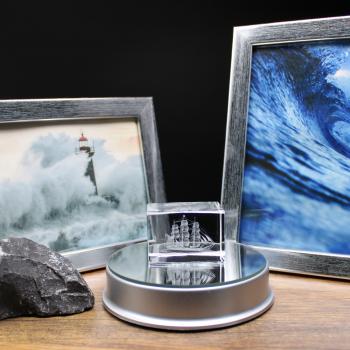 Crystal cuboid block, motif Sailing Ship