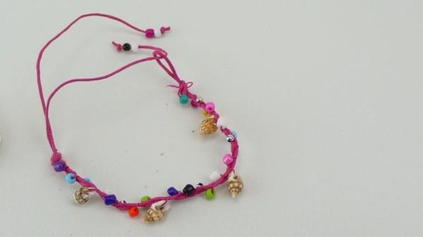 Armband Muscheln, pink-bunt