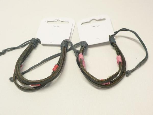 Armband, Lederstreifen,mehrstrang, div Farben