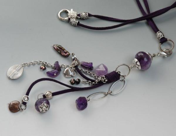 Kette, Amethyst mit Kunstleder, lila