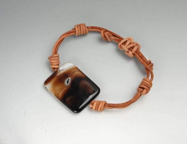 Armband, Leder mit großem Stein, braun