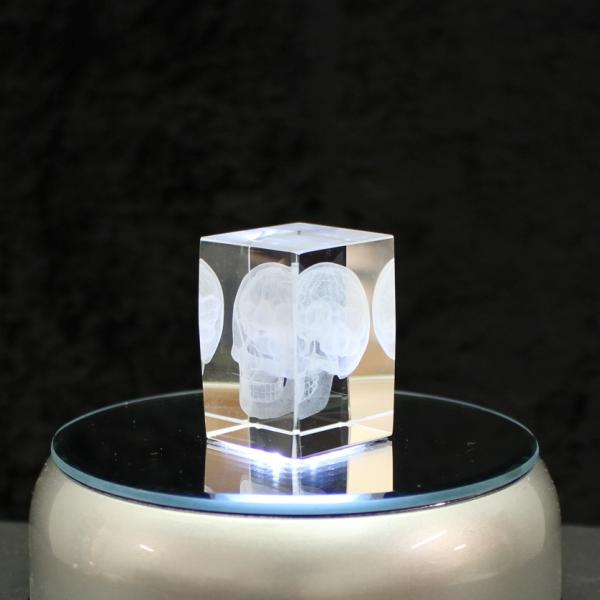 Kristallglas Figur - Totenkopf
 - 3D Laser Glas Skulptur | Klein, Mittel, Groß | Deko & Geschenkidee