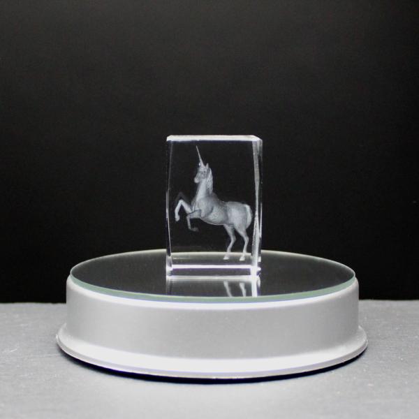 Kristall-Quaderblock Motiv Einhorn
