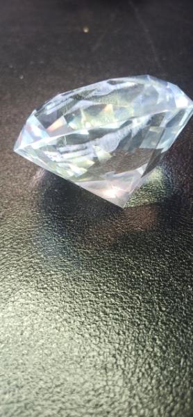 Kristalldiamant mit Motiv Giraffe