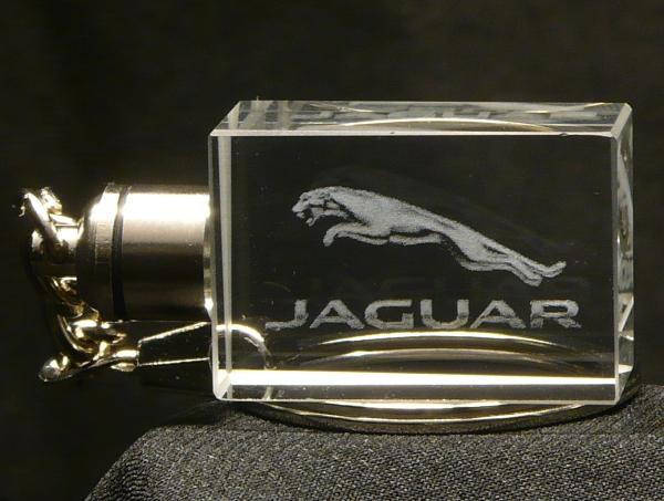 LED Glasschlüsselanhänger, Logo Jaguar
